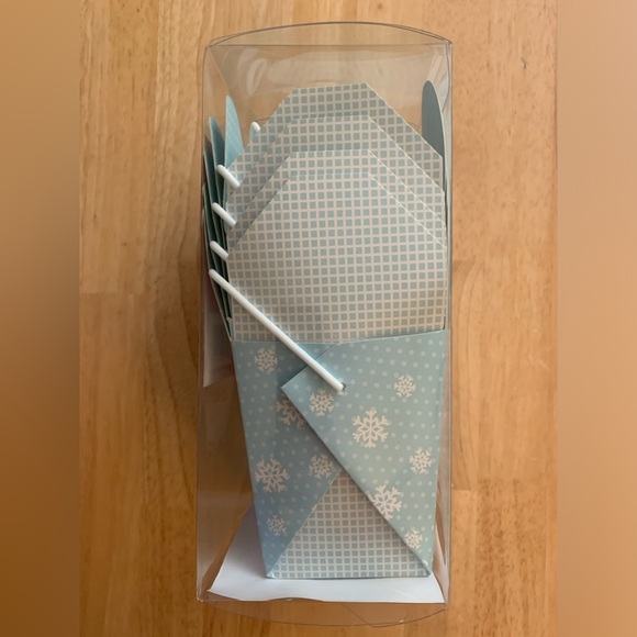 5-pack Christmas Gift Boxes (Takeout Container-Style) - Picture 4 of 14